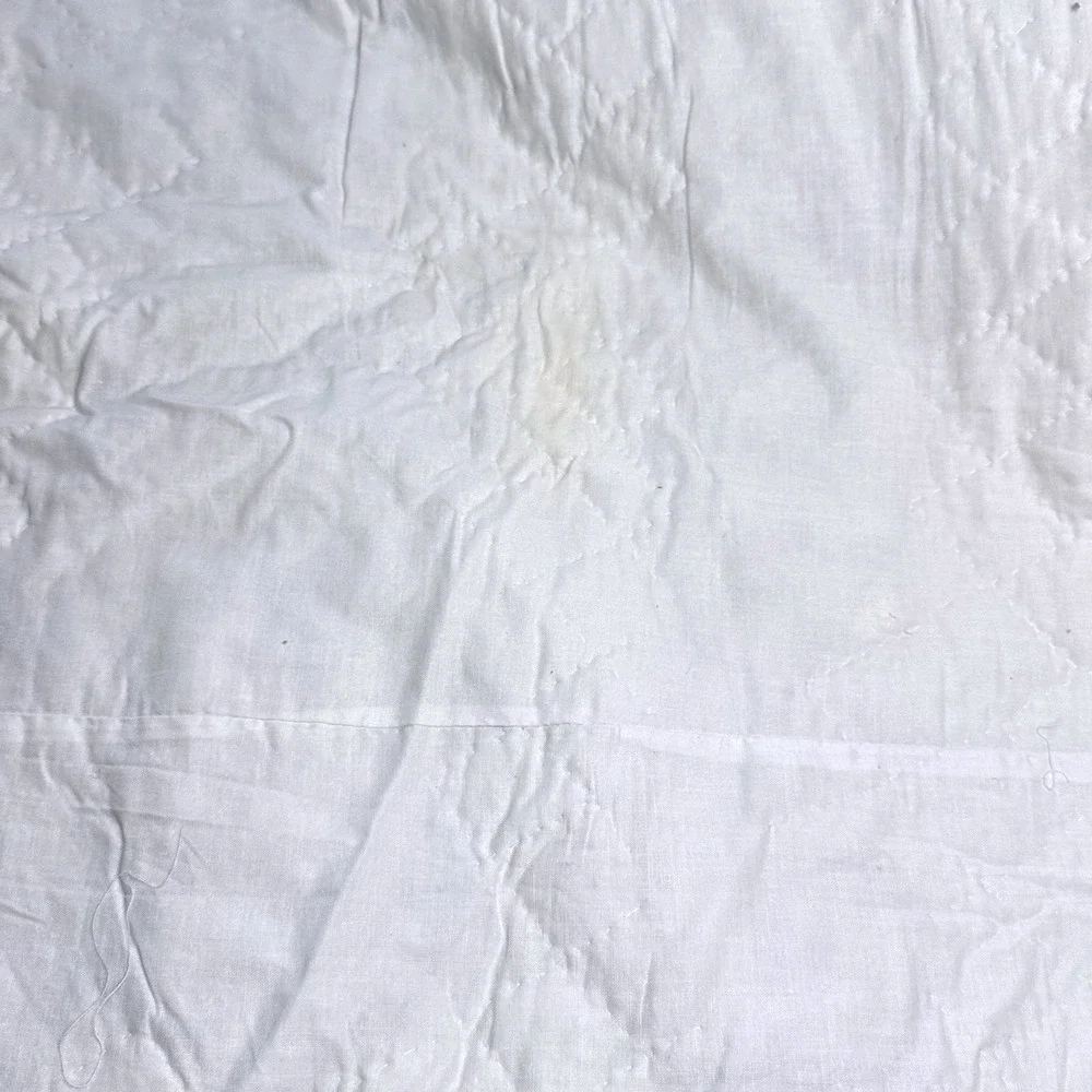 Handmade Floral Appliqué Quilt Set White 86x86 & 2‎ Pillowcases Scalloped Edges